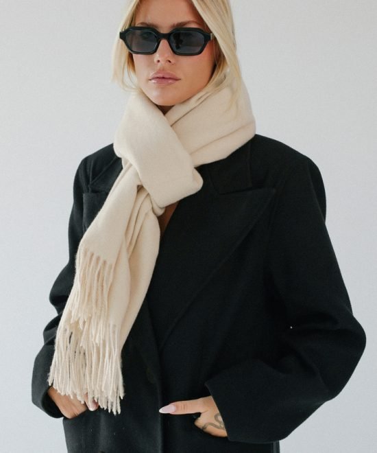 Alternative view of COMODE Scarfs