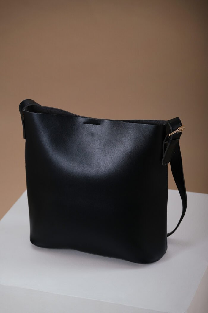 COMODE Black Tote bag Black - Image 2