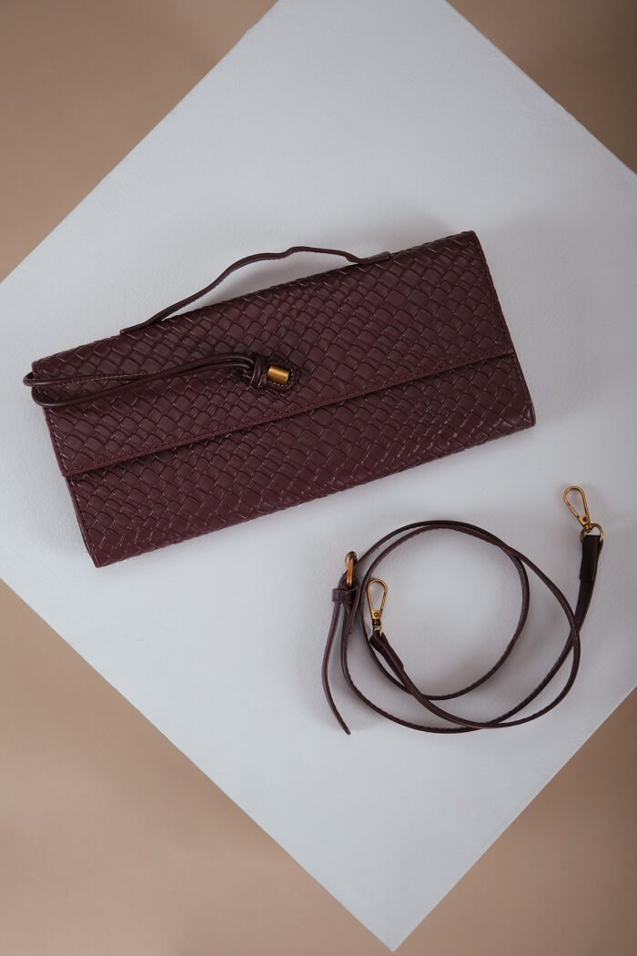 COMODE Burgundy Woven Clutch