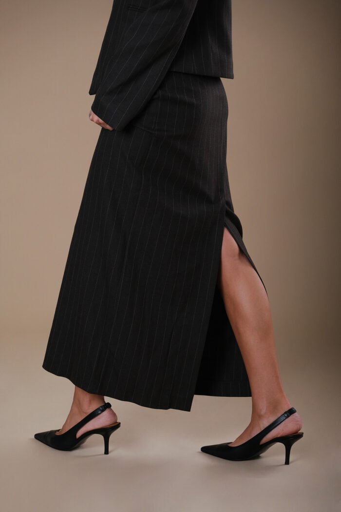 COMODE Priestly Dark Brown Skirt - Image 2