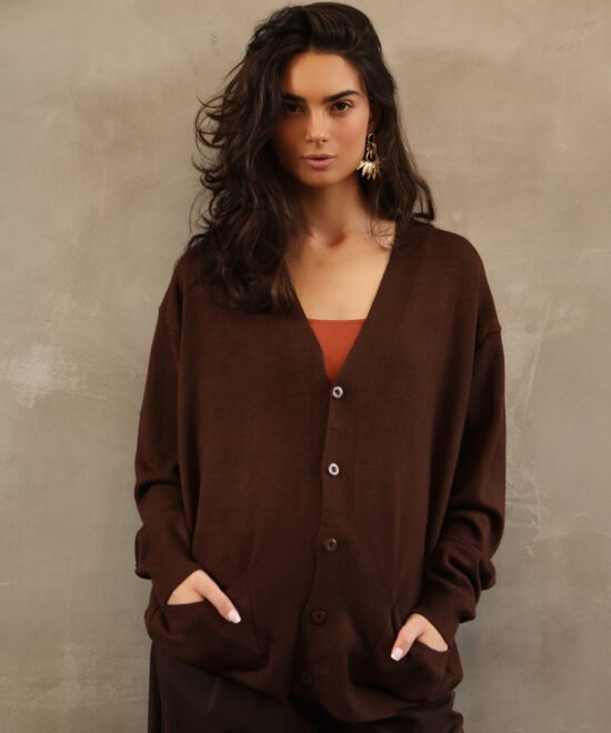 COMODE Brown cardigan