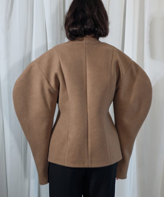 Alternative view of COMODE Rhea Beige Blazer