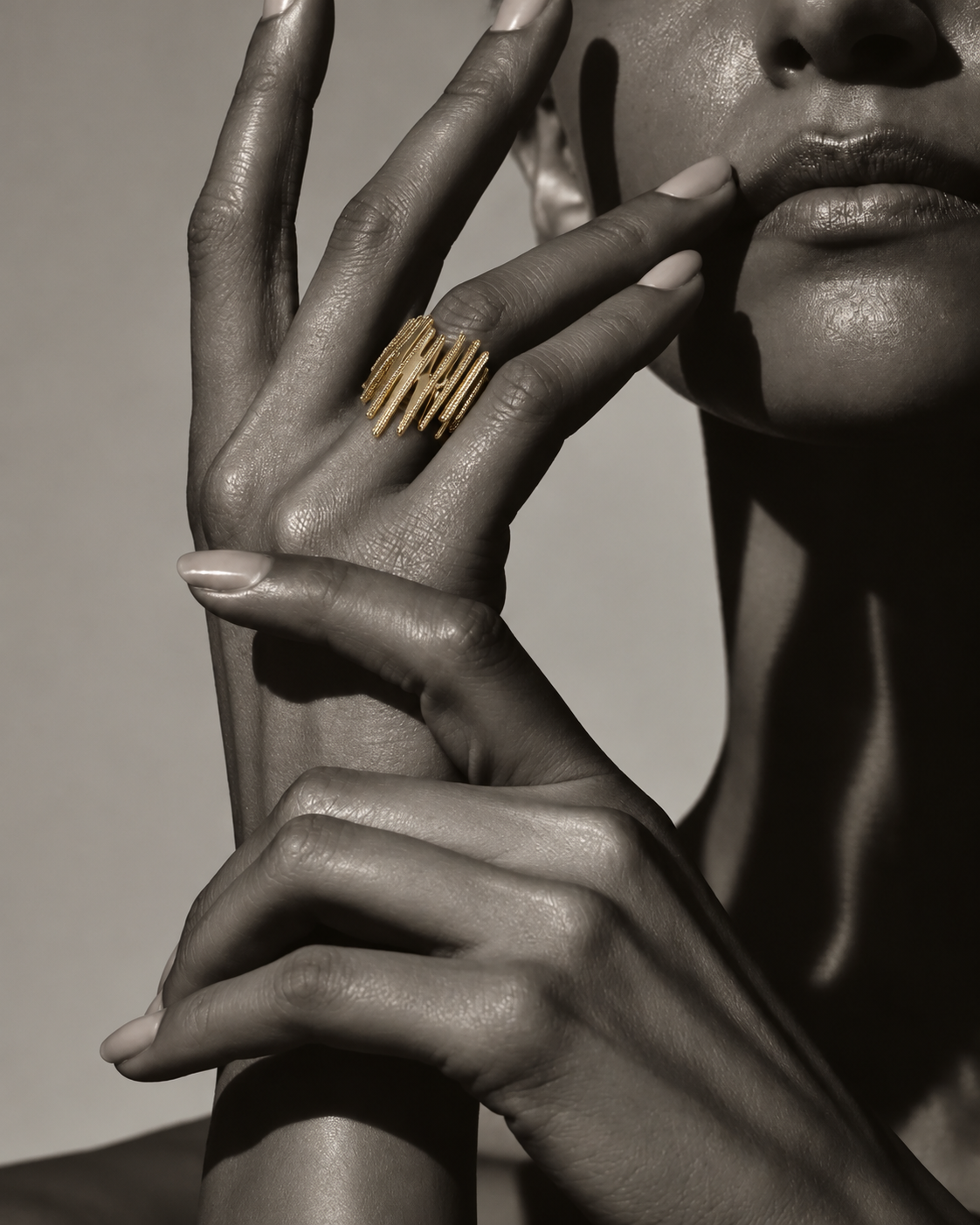 NOIR Gold Ring - Image 2