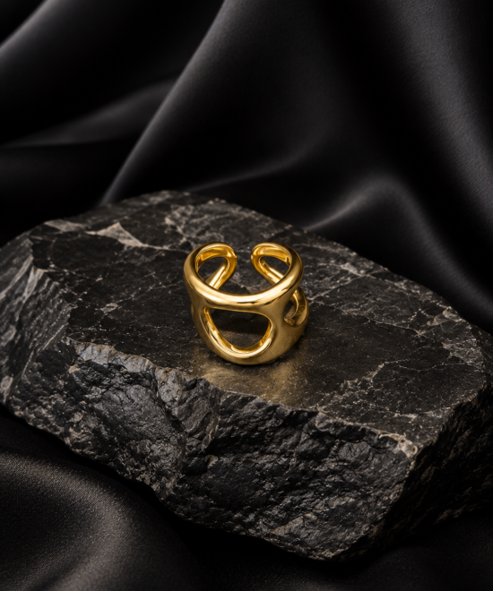 NOIR Gold Ring