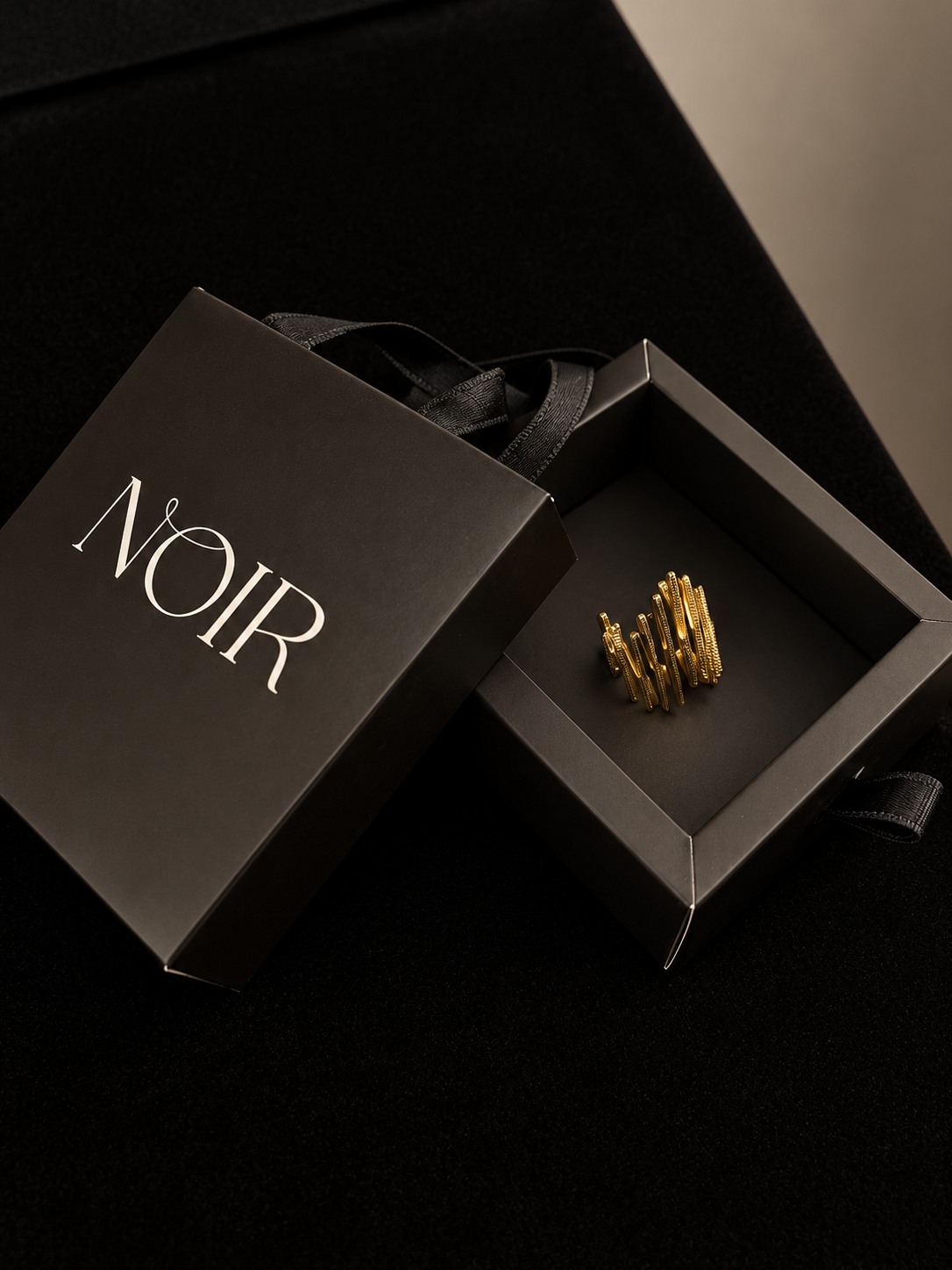 NOIR Gold Ring - Image 3