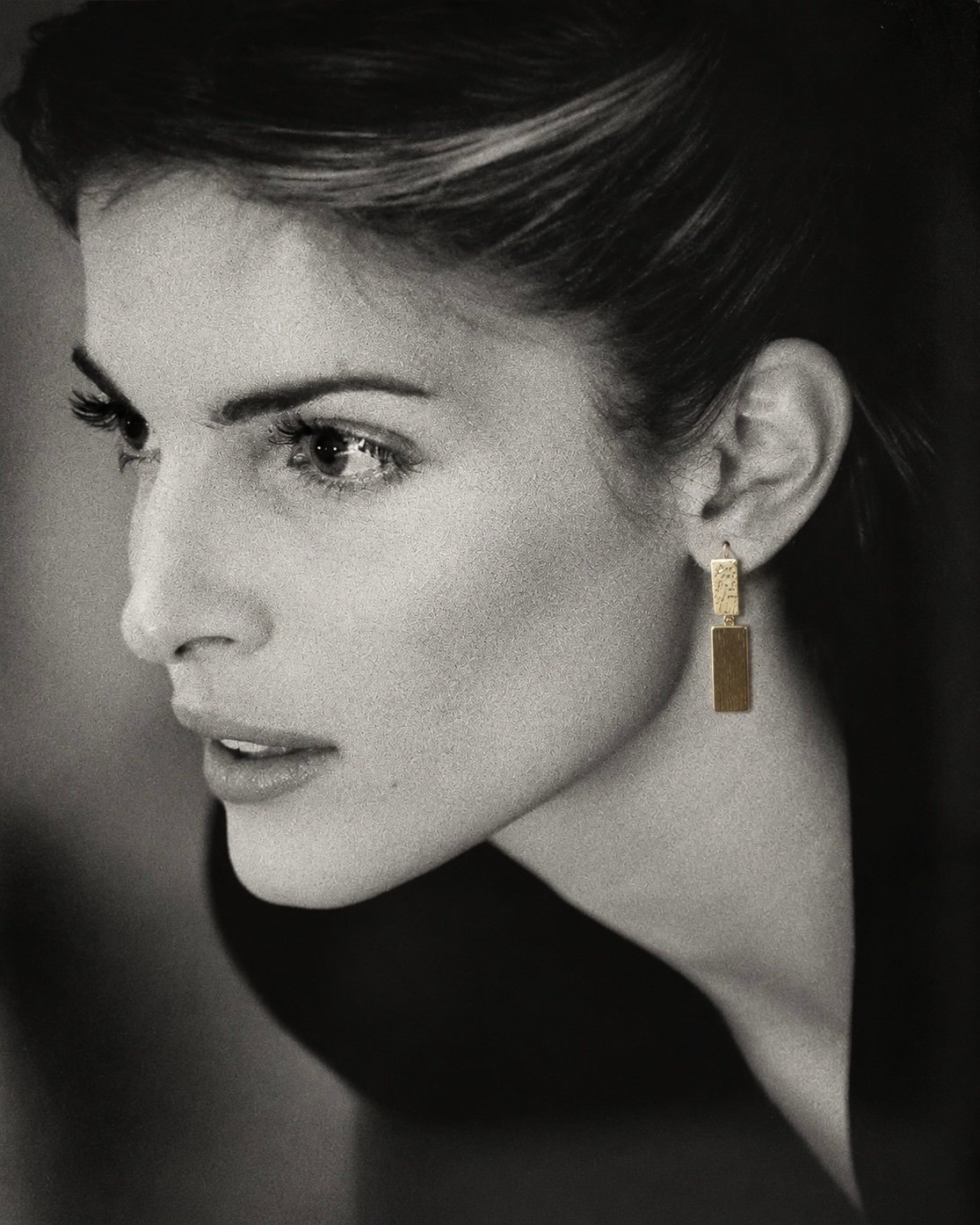 NOIR Gold Mini Geo Chic Earrings - Image 2