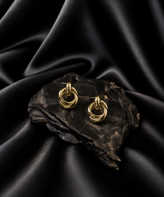 NOIR mini Knot Earrings