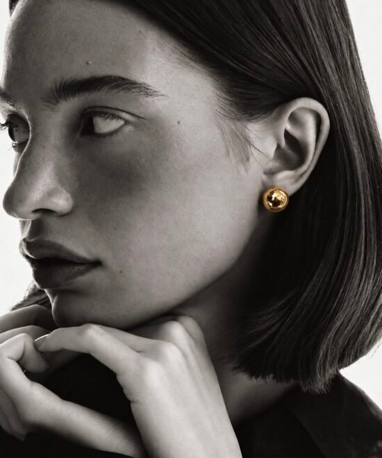 Alternative view of NOIR Simple Studs