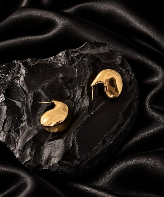 NOIR Gold Margot Earrings