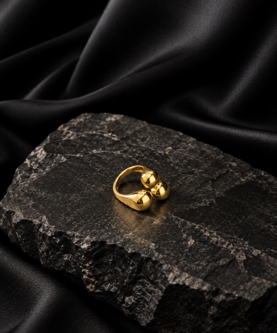 NOIR Gold Ring