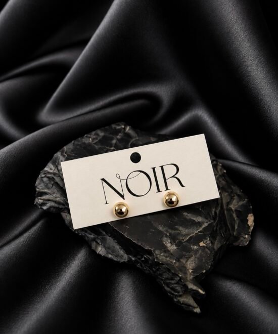 NOIR Simple Studs