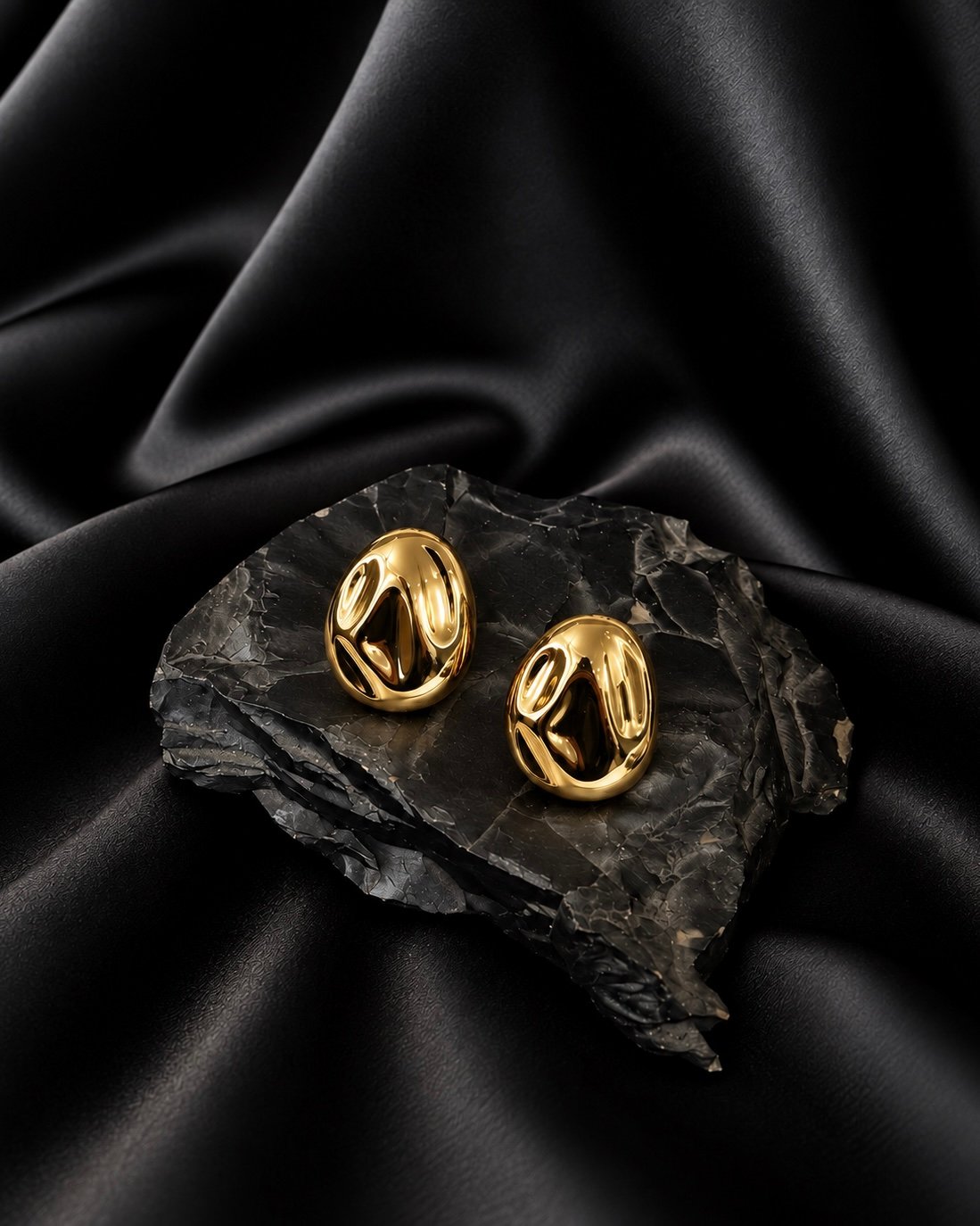 NOIR Gold Stone Earrings