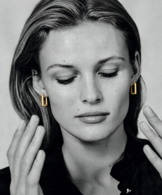 Alternative view of NOIR Mini Gold Slim Earrings