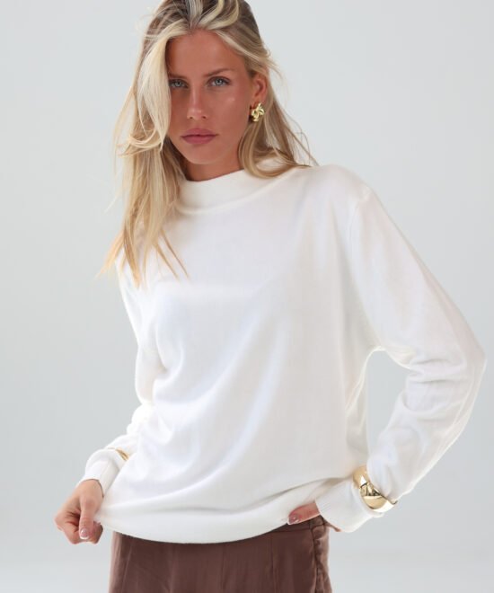 COMODE Long-Sleeve Knit Tops