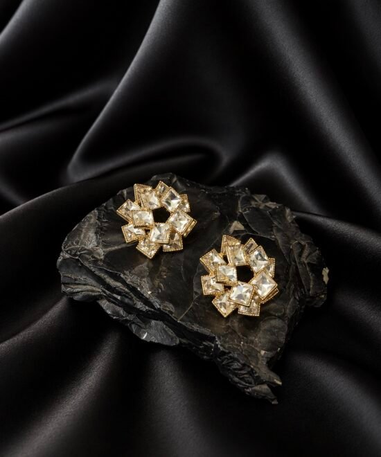 NOIR “Bloom” earrings